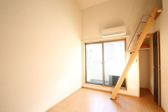 ジェンティーレ三軒茶屋の洋室