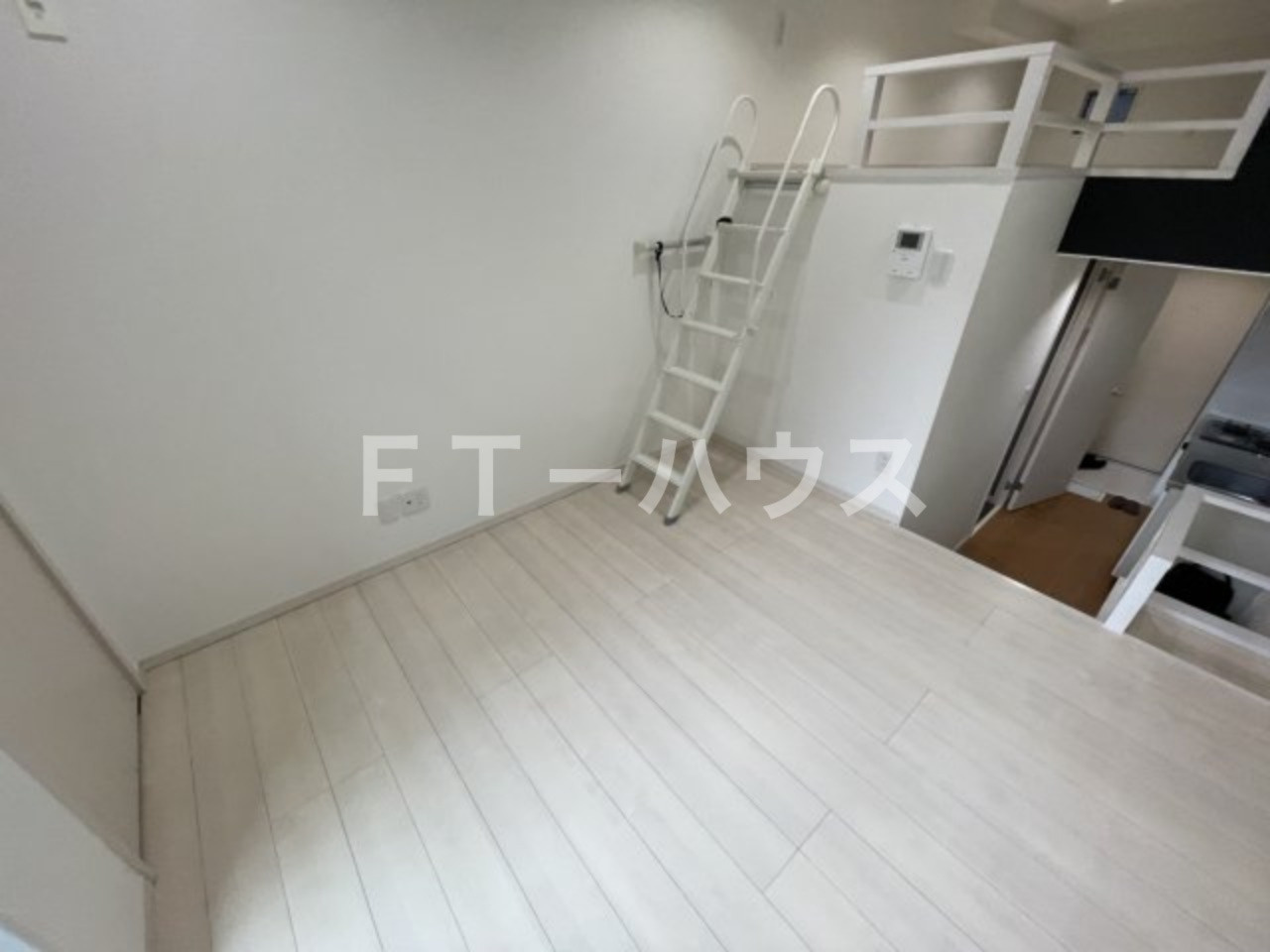 ブラインドサイド幕張の居間・リビング