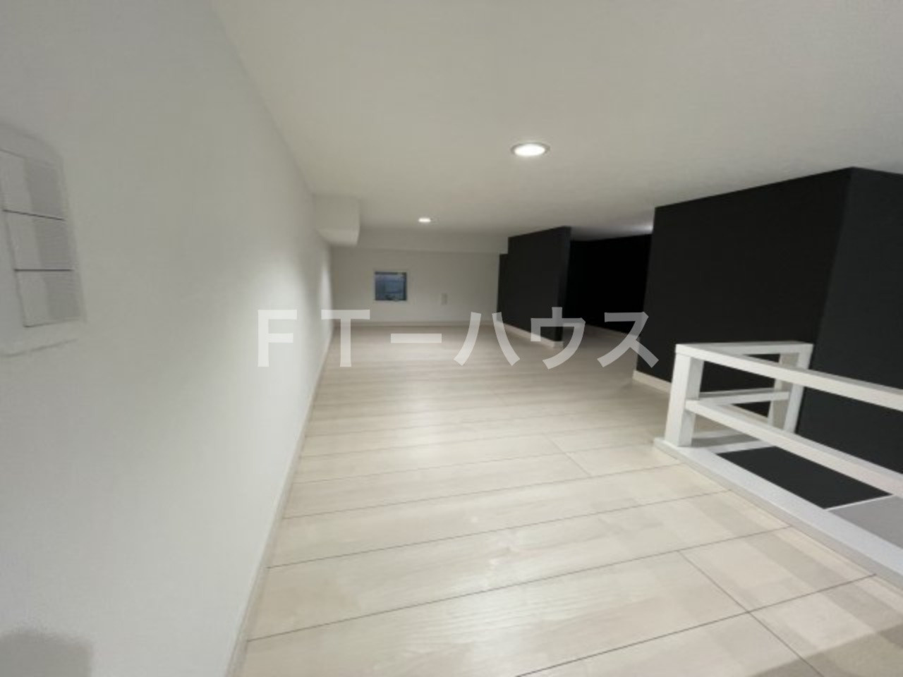 ブラインドサイド幕張の内装