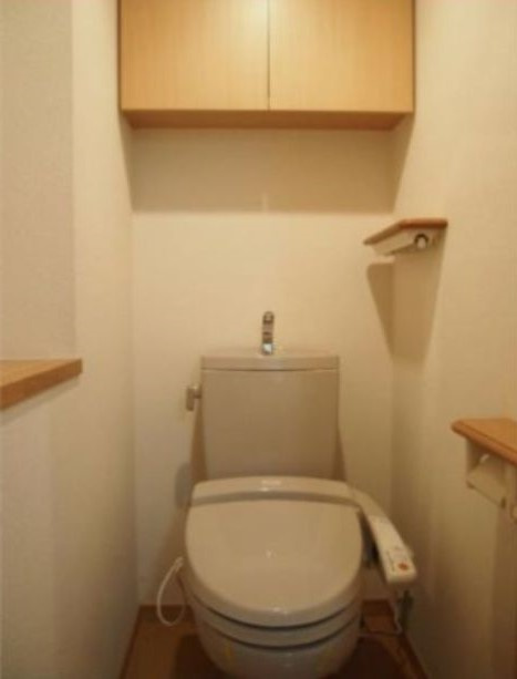 ルーブル北新宿(ルーブルキタシンジュク)のトイレ|温水洗浄機能付トイレ★（同一仕様写真）