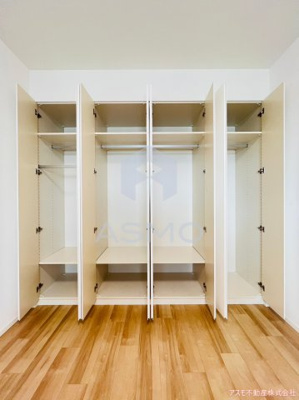 【収納】 | ロジュマンタワー梅田