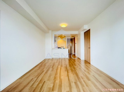 【居間・リビング】 | ロジュマンタワー梅田