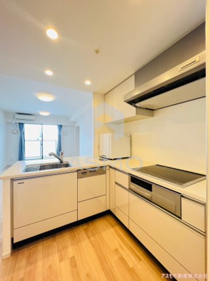 【キッチン】 | ロジュマンタワー梅田