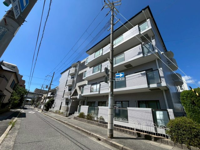 エレガントライフ深江の外観