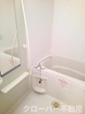 サニーレジデンスＡの浴室