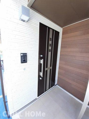 ストームキャットの玄関|当社、チルホームのHPもご覧ください(^^)/物件情報多数♪