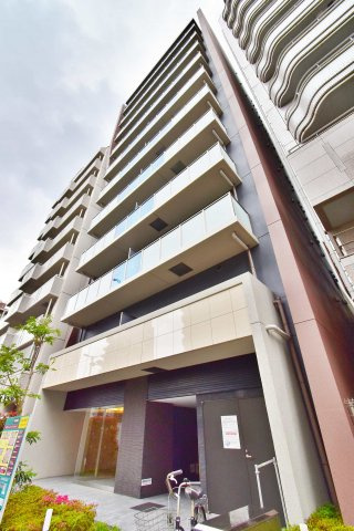 J-Lapis NAMBAの外観