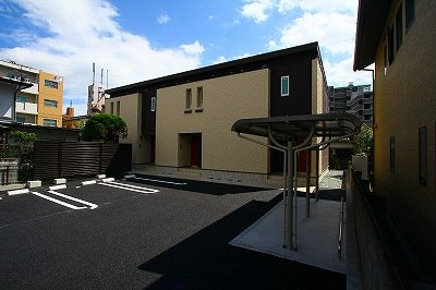 熊本市中央区新大江２丁目のアパートの外観|外はこのようになっています