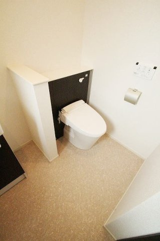 熊本市中央区出水６丁目のアパートのトイレ|落ち着いたトイレです