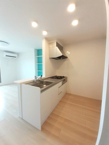 ヒラソールのキッチン|きれいなキッチンです