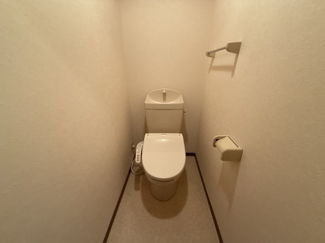 キャメロット飾磨　Bのトイレ