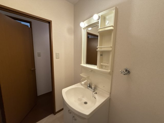 キャメロット飾磨　Bの洗面所