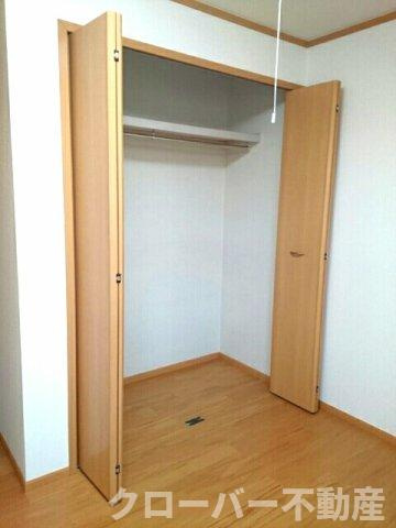 シャン・ミリューⅡＣの収納