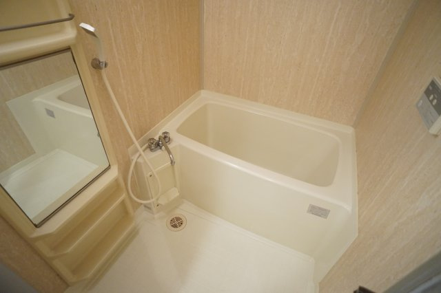 メゾン白光ヶ丘（ビャッコウガオカ）の浴室