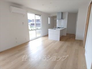 中島レジデンス　Ｂの居間・リビング