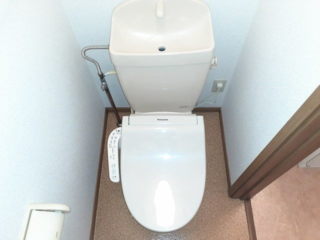 パディー・フィールドのトイレ|落ち着いた色調のトイレです