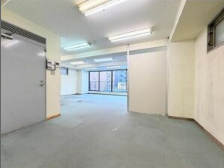 大阪市中央区南久宝寺町４丁目の事務所の内装