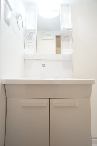 ADC保田窪カーサの独立洗面台