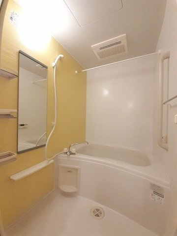 プリマヴェーラ・エテルノＡの浴室