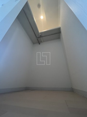 【収納】 | Luxe難波南 | Luxe難波南（ラグゼ難波南）　ウォークインクローゼット