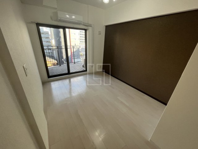 【居間・リビング】 | Luxe難波南 | Luxe難波南（ラグゼ難波南）　洋室