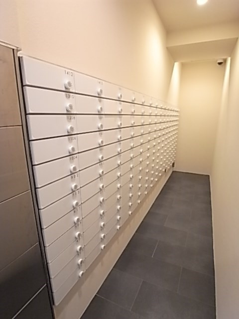 セレニテ神戸元町クレアの外観