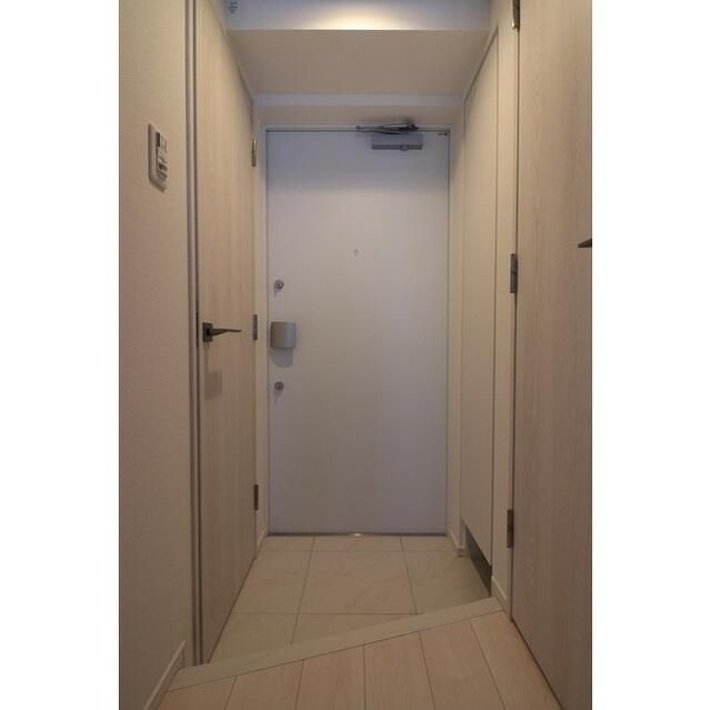 コンフォリア滝野川の玄関