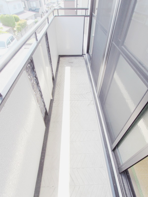 メゾンドラペのバルコニー