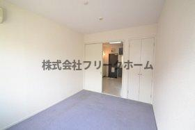 小金井市東町４丁目のアパートの寝室