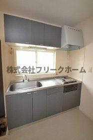 小金井市東町４丁目のアパートのキッチン