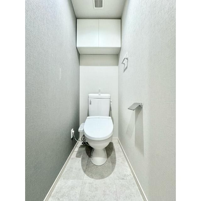 コンフォリア西尾久のトイレ