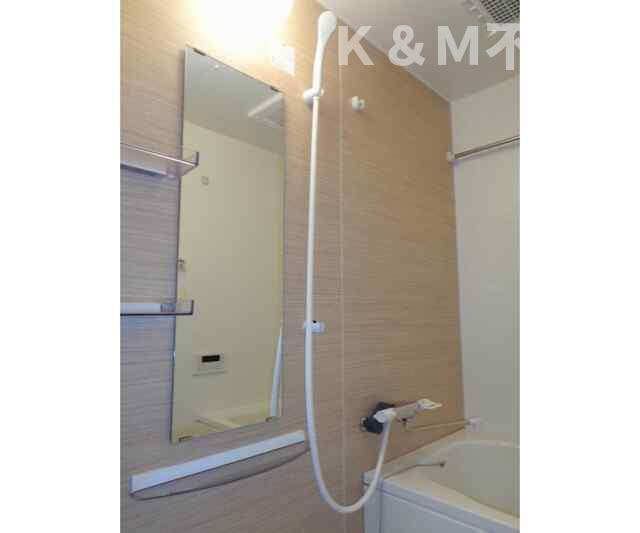 グランデ　マルバローザ　弐番館の浴室|日々の疲れを癒すお風呂付です