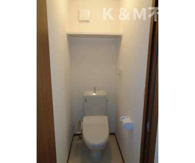 グランデ　マルバローザ　弐番館のトイレ|ゆったりとした空間のトイレです