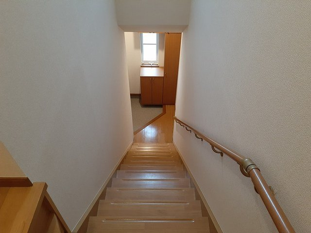 フォレストヒルズＣの玄関