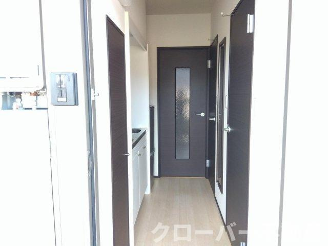 クレイノ茂木の玄関