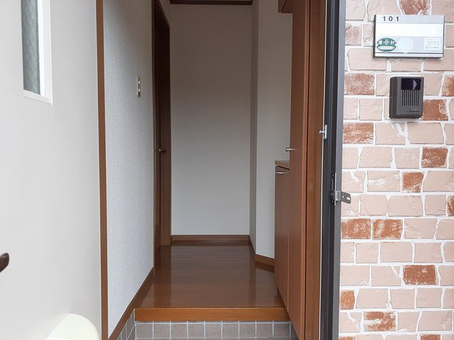 ル・モンドＦⅢの玄関