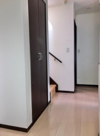 旭丘戸建の内装