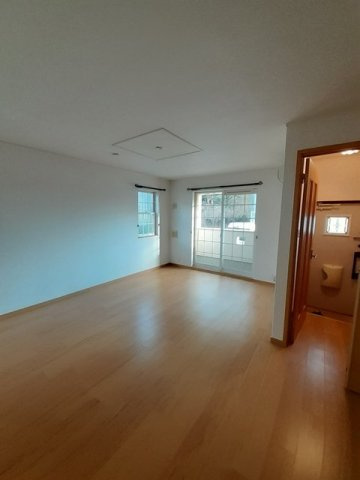 サンレミニオン　Ｂの居間・リビング