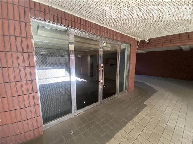 木崎台マンションのエントランス|ゆとりのあるエントランスです