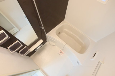 【浴室】 | ファミリア