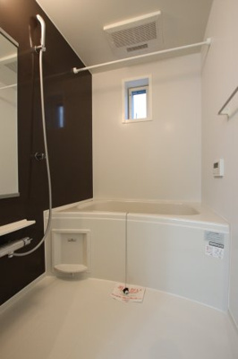 【浴室】 | ファミリア