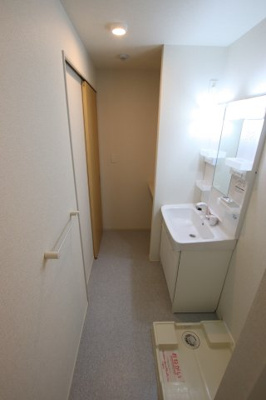 【洗面所】 | ファミリア