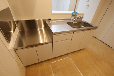 【キッチン】 | ファミリア