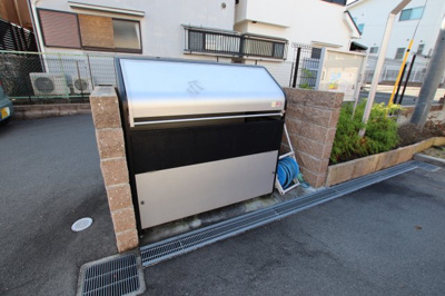 【その他共用部分】 | ファミリア | 敷地内ゴミ捨場