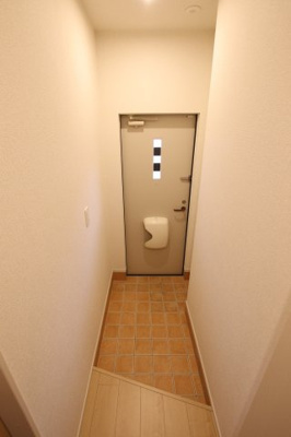 【玄関】 | ファミリア