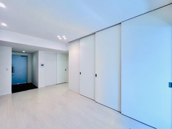 ＫＤＸレジデンス南麻布の居間・リビング