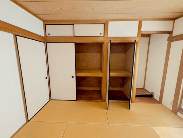 平野鳥居前町の和室