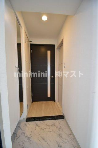 セレーナ・コンフォルト天神橋の玄関