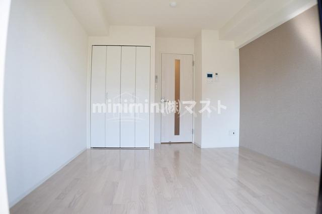 レオンヴァリエ福島野田の居間・リビング