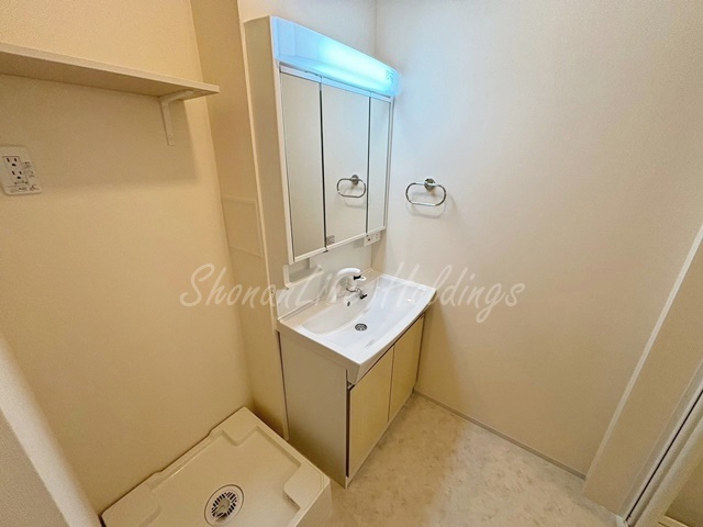 ジェメリ湘南の洗面所